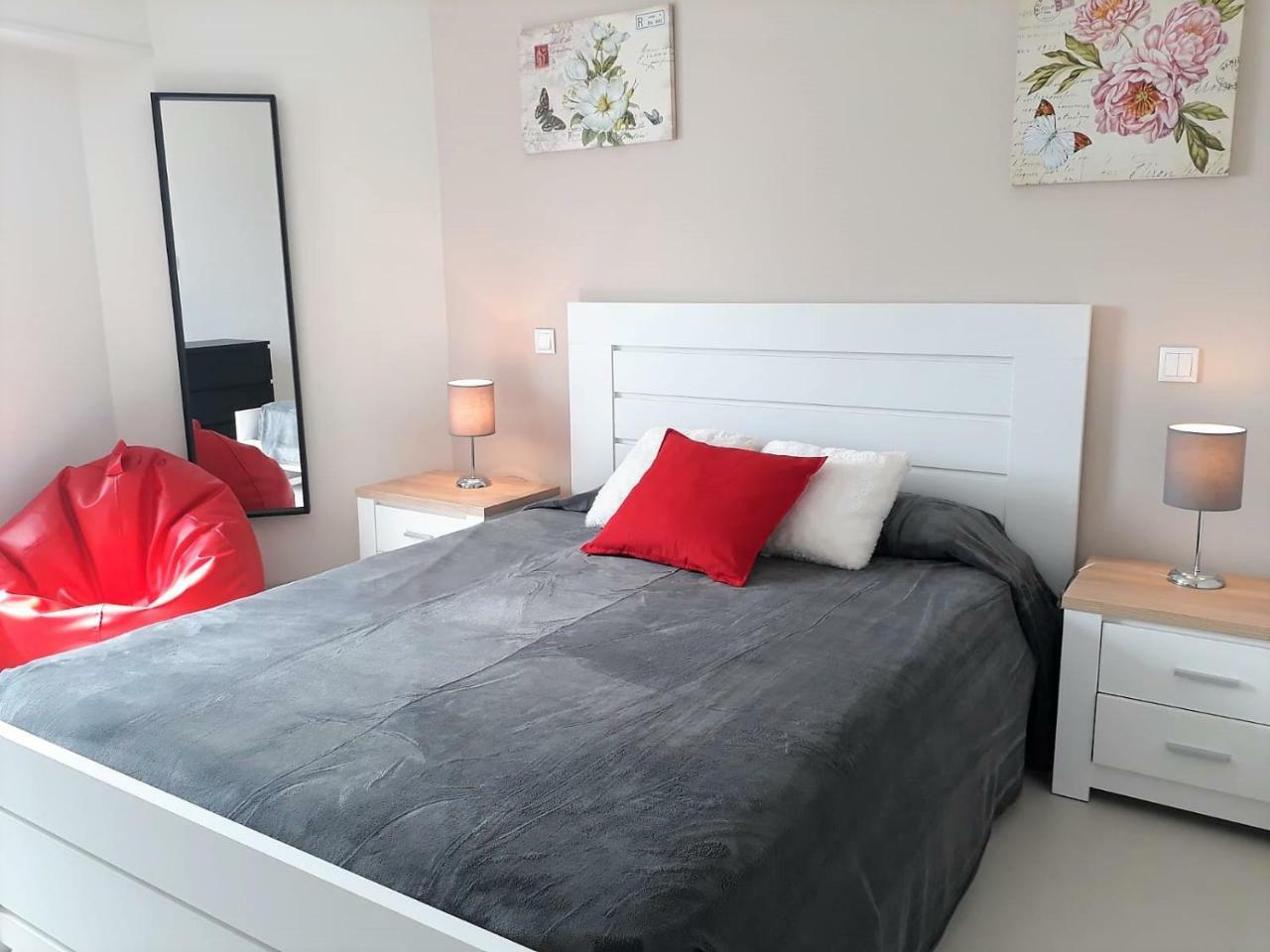 Abmar- Por-Do-Sol, Vista Mar, Remodelado, Wifi, 80Mt Praia Quarteira Εξωτερικό φωτογραφία